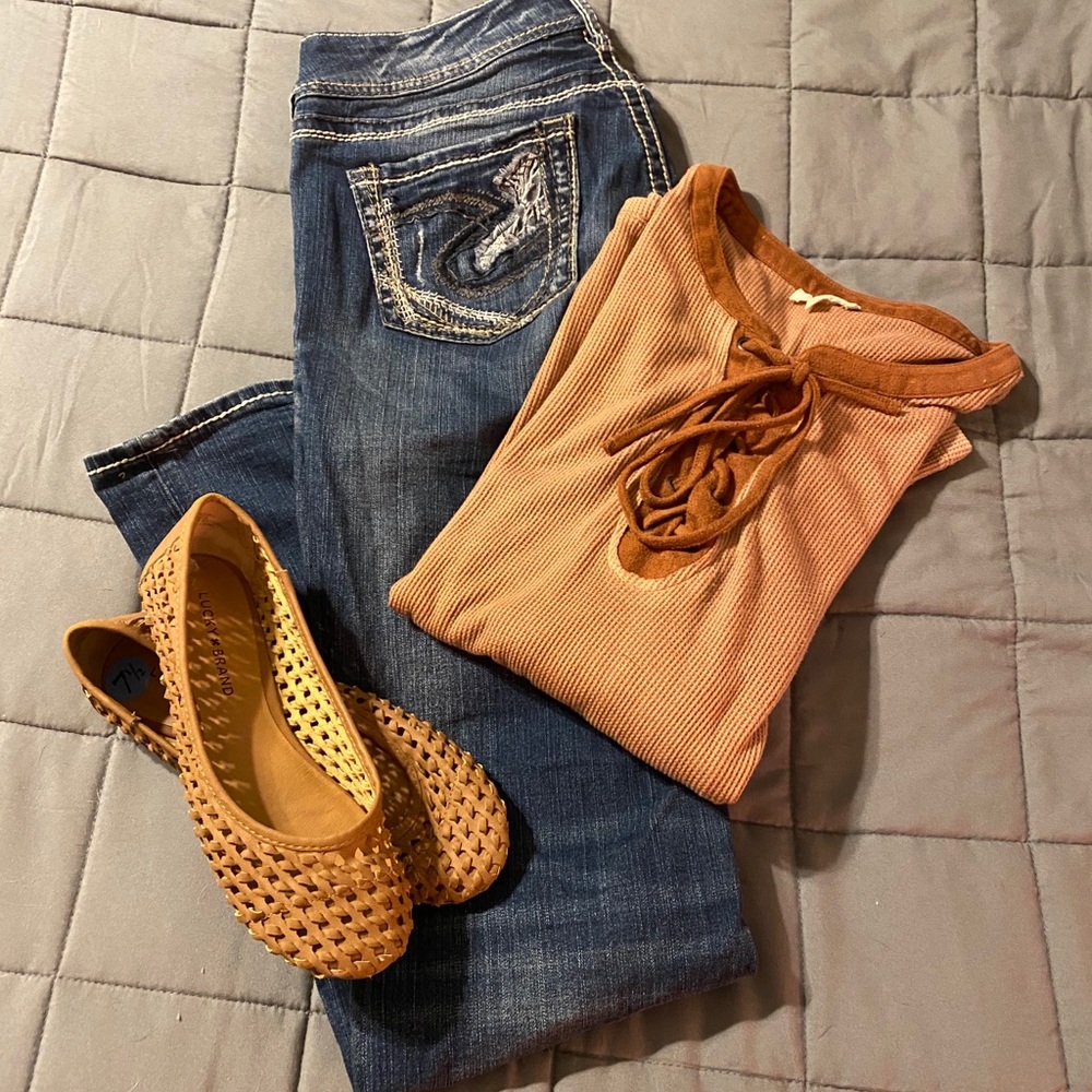 Silver Suki Jeans size 28 X 33
